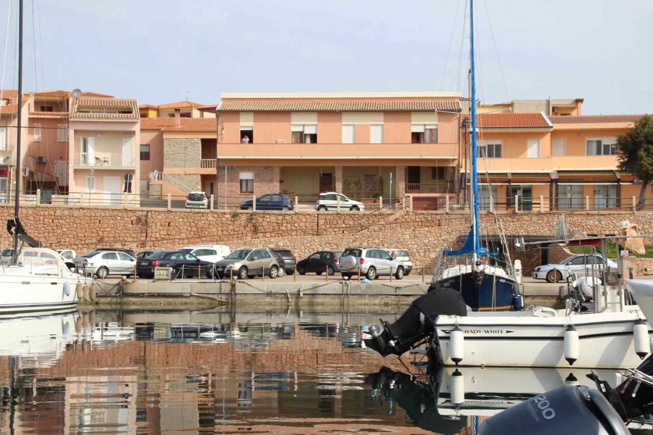 Borgo Spiaggia Vista Mare Isola Rossa Exterior foto